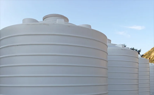 华亭塑料大桶怎么选？PE/PP材质区别及选购指南