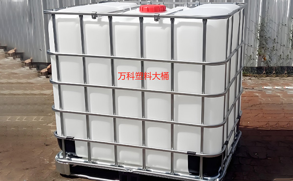 满足多元行业需求的包装解决方案:华亭塑料方桶的定制化应用解析 满足多元行业需求的包装解决方案:华亭塑料方桶的定制化应用解析